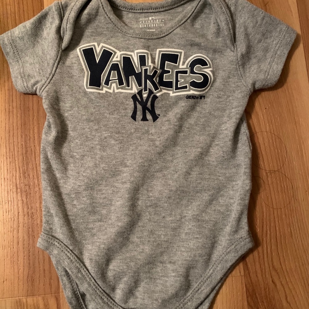 Yankees Onesie